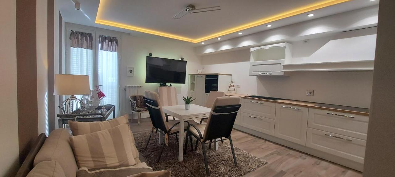 L'Angolo Di Ari Vaiano  Ngoại thất bức ảnh